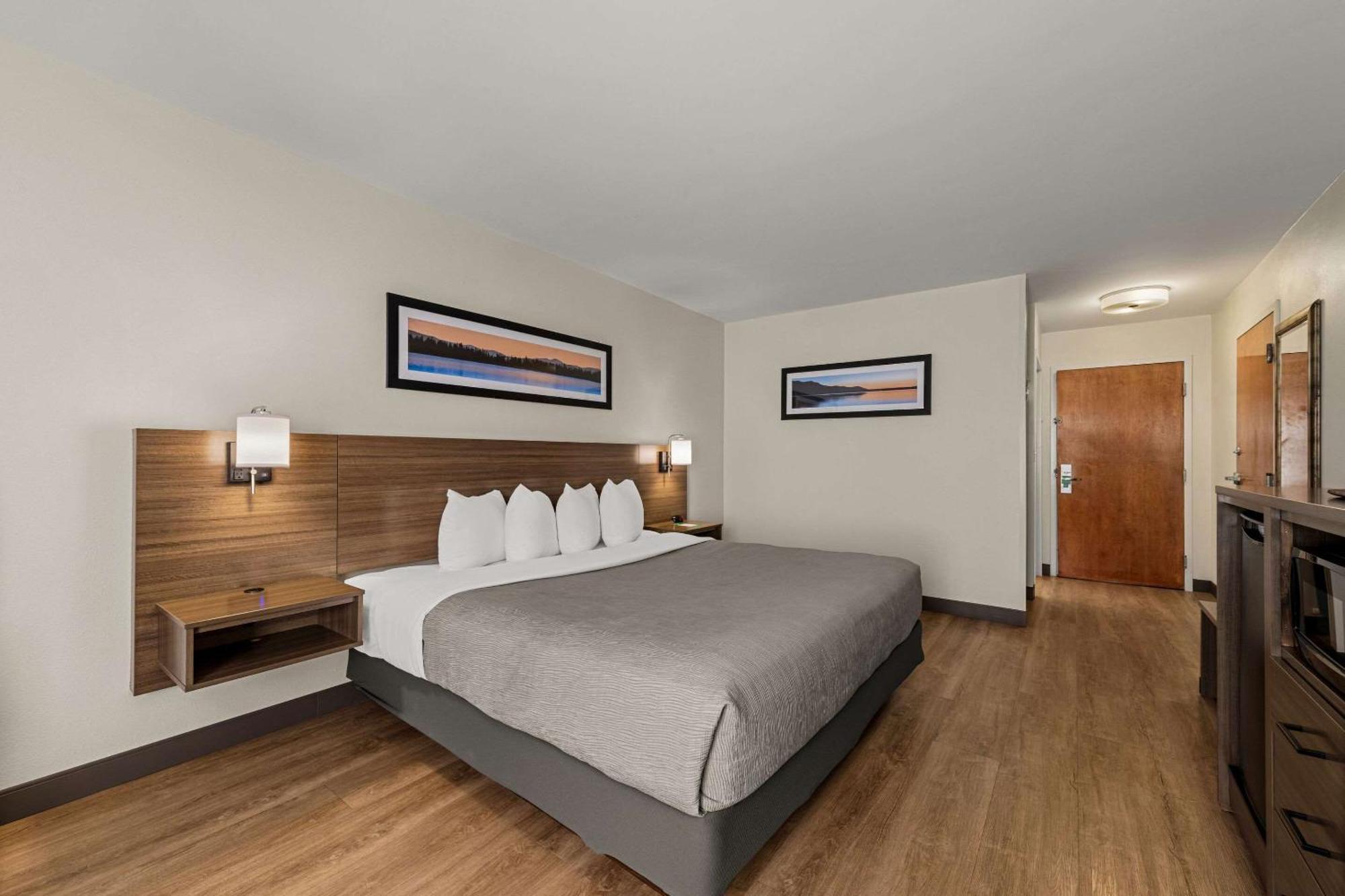 Quality Inn & Suites Matthews - Charlotte מראה חיצוני תמונה